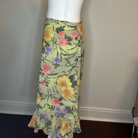 SALE ⭐️ Bianca Nygard flower skirt- size 8 - Picture 3 of 7